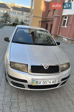 Хэтчбек Skoda Fabia 2006 в 