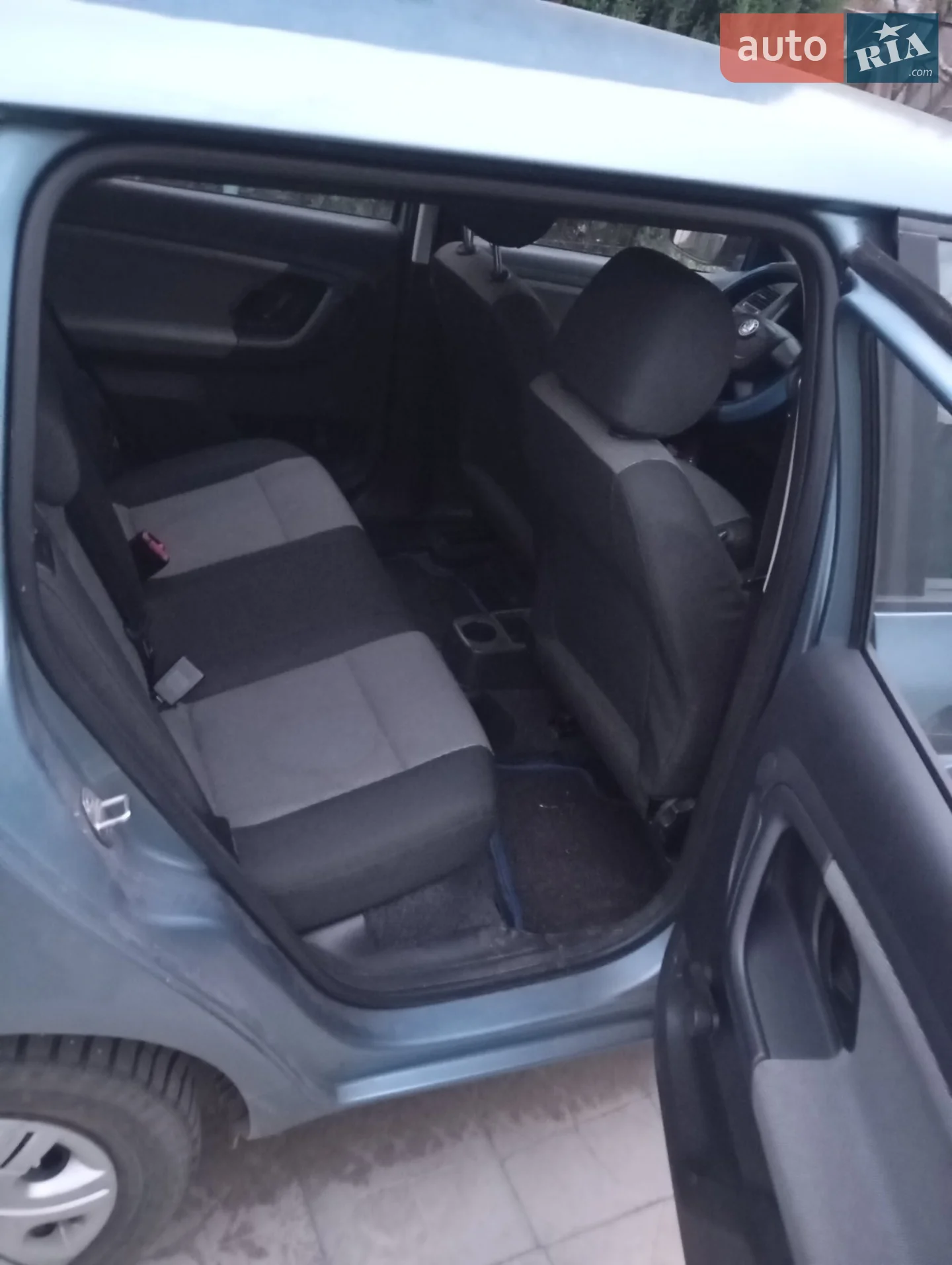 2010 Skoda Fabia - мініатюра 10