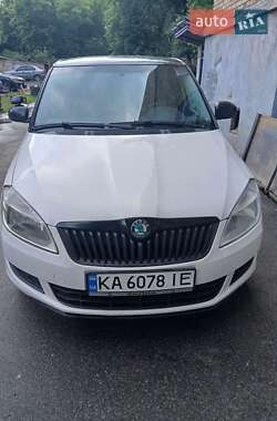 Хетчбек Skoda Fabia 2011 в Києві