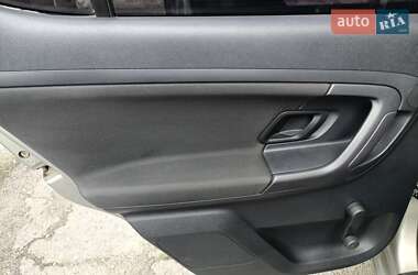 Хэтчбек Skoda Fabia 2012 в 