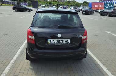 Хэтчбек Skoda Fabia 2007 в 