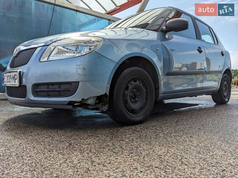 Хетчбек Skoda Fabia 2009 в Львові