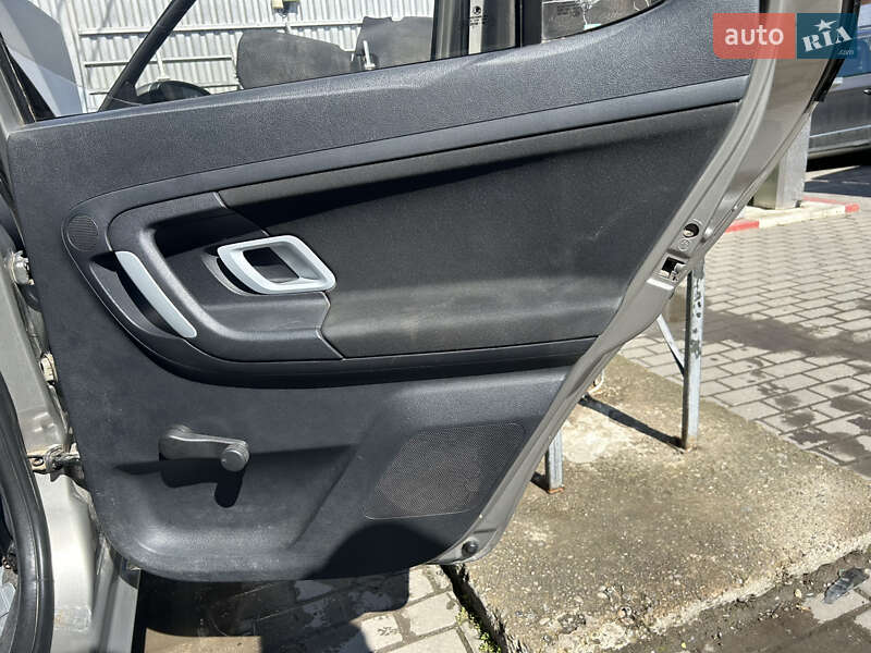 Хэтчбек Skoda Fabia 2008 в Черновцах фото 22 Хэтчбек Skoda Fabia 2008 в Черновцах