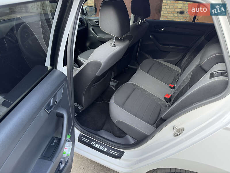 Універсал Skoda Fabia 2019 в Києві