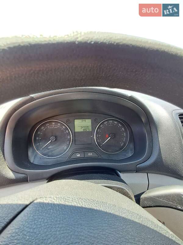 Универсал Skoda Fabia 2011 в Днепре