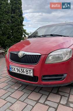 Хэтчбек Skoda Fabia 2007 в 