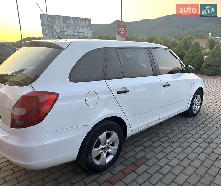 Універсал Skoda Fabia 2010 в Хусті