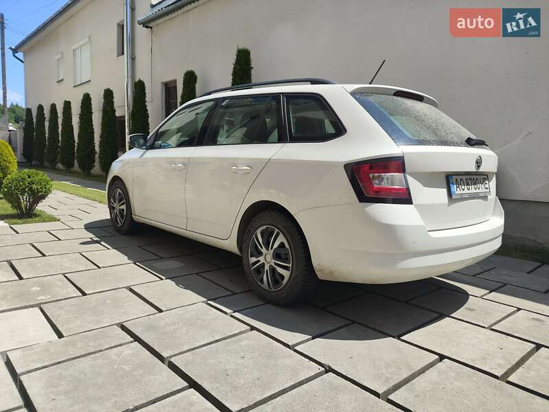 Универсал Skoda Fabia 2017 в Тячеве фото 10 Универсал Skoda Fabia 2017 в Тячеве