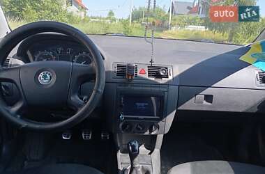Седан Skoda Fabia 2007 в 