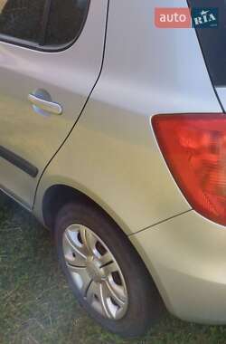 Хэтчбек Skoda Fabia 2007 в 