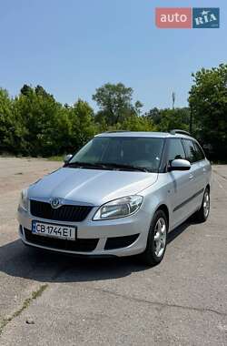 Універсал Skoda Fabia 2011 в Чернігові