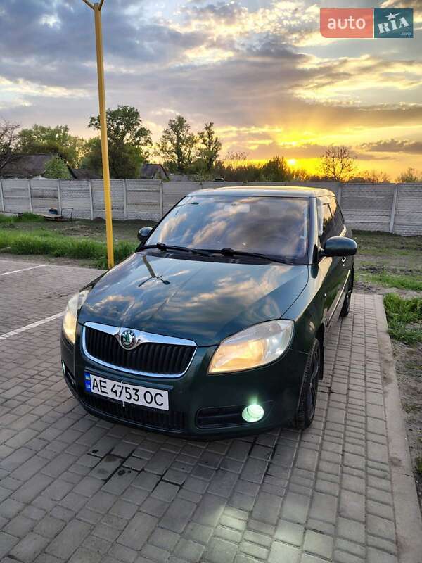 Хэтчбек Skoda Fabia 2008 в Павлограде