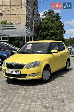 Хэтчбек Skoda Fabia 2012 в Кривом Роге