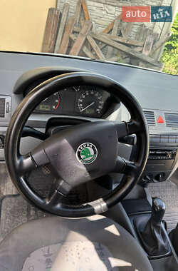Универсал Skoda Fabia 2004 в 