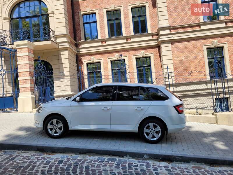 Skoda Fabia 2015