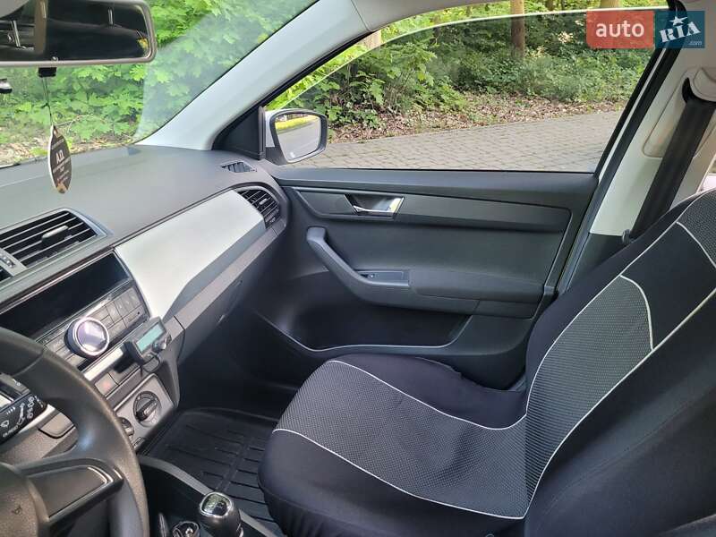 Універсал Skoda Fabia 2015 в Львові