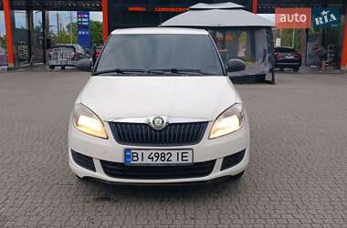 Универсал Skoda Fabia 2010 в Полтаве