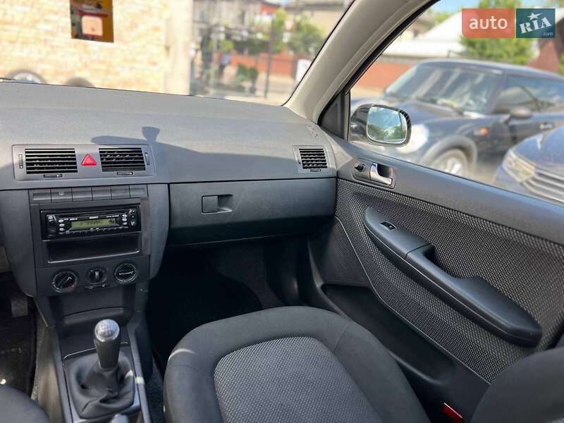 Універсал Skoda Fabia 2005 в Коломиї