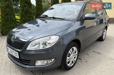 Універсал Skoda Fabia 2010 в Луцьку