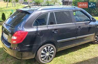 Універсал Skoda Fabia 2009 в Надвірній