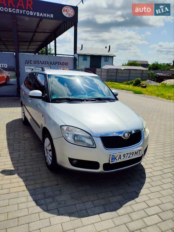 Универсал Skoda Fabia 2008 в Белой Церкви