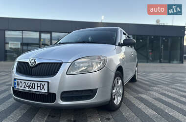 Хэтчбек Skoda Fabia 2008 в 