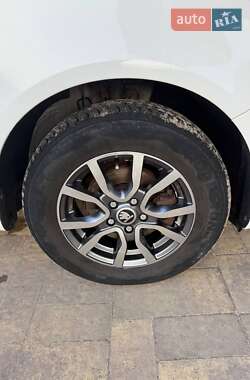 Хэтчбек Skoda Fabia 2010 в 