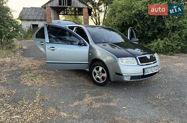 Седан Skoda Fabia 2002 в 