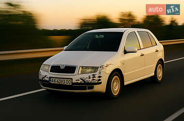 Хэтчбек Skoda Fabia 2001 в Пересечном