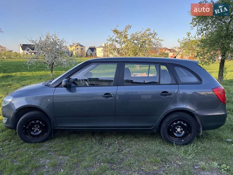 Универсал Skoda Fabia 2010 в Золочеве