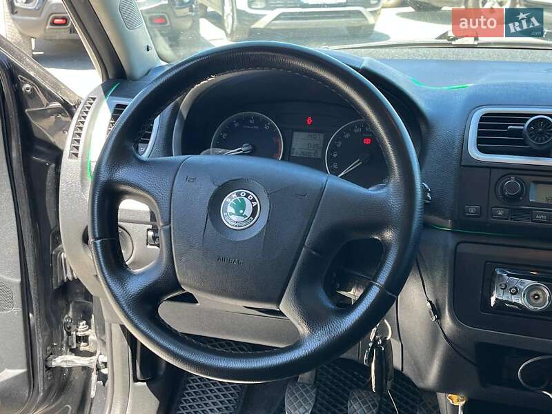 Універсал Skoda Fabia 2008 в Львові