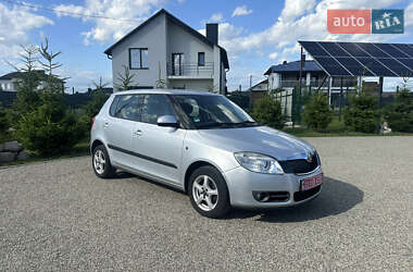 Хэтчбек Skoda Fabia 2009 в Тернополе