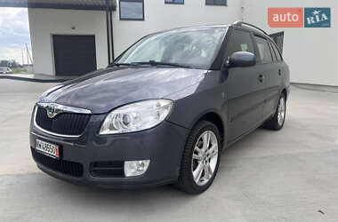 Універсал Skoda Fabia 2008 в Луцьку