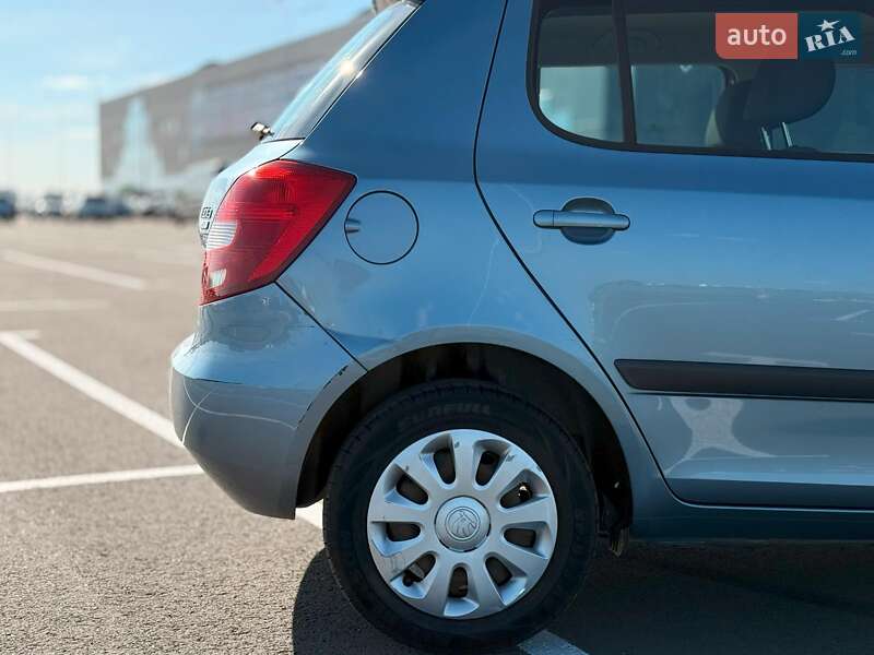 Хэтчбек Skoda Fabia 2008 в Львове