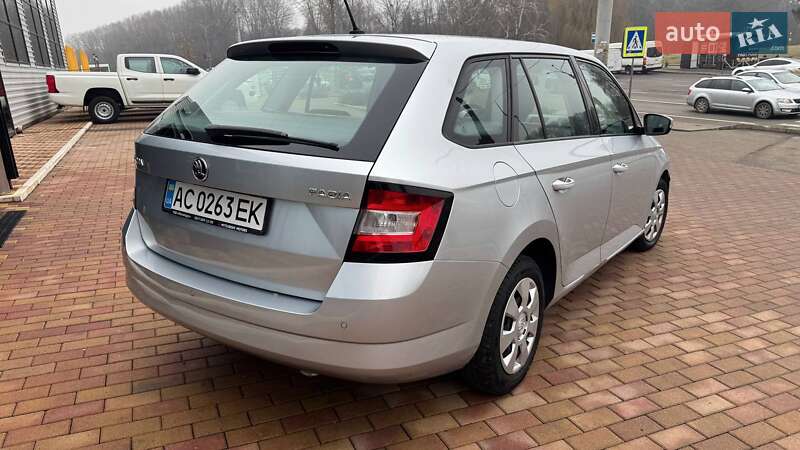 Універсал Skoda Fabia 2016 в Хмельницькому