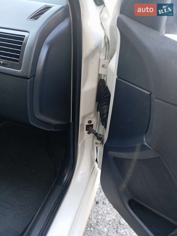 Хетчбек Skoda Fabia 2006 в Піщанці