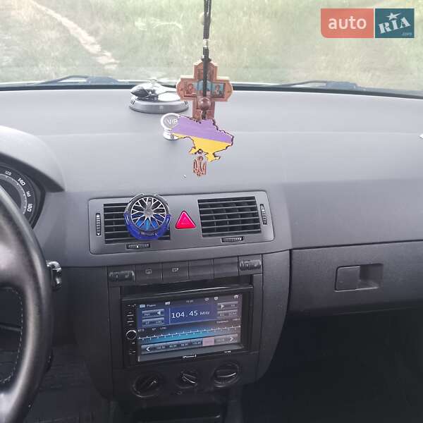 Універсал Skoda Fabia 2005 в Полтаві