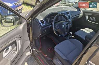 Хэтчбек Skoda Fabia 2008 в 