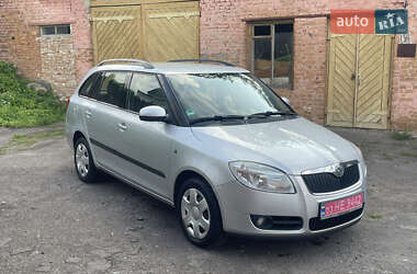 Универсал Skoda Fabia 2008 в Дубно