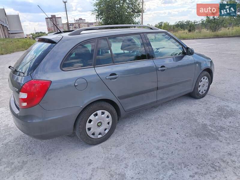 Универсал Skoda Fabia 2009 в Кривом Роге