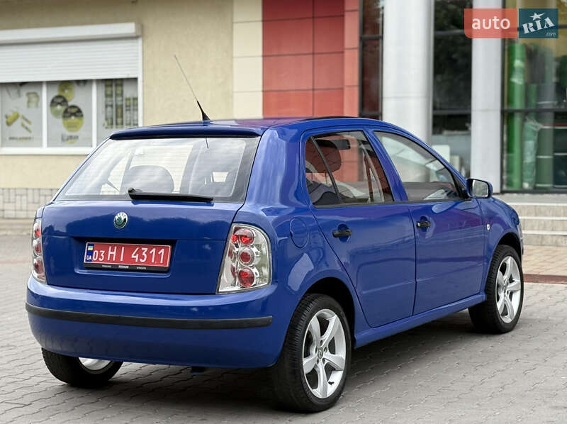 Хэтчбек Skoda Fabia 2005 в Староконстантинове