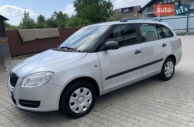 Универсал Skoda Fabia 2010 в Ивано-Франковске