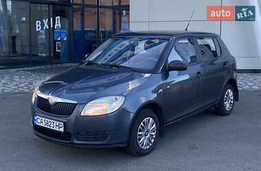 Хэтчбек Skoda Fabia 2008 в Киеве