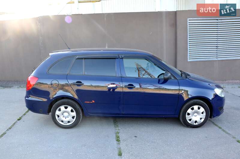 Універсал Skoda Fabia 2013 в Львові