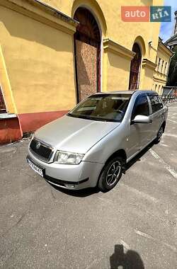Седан Skoda Fabia 2004 в Харкові