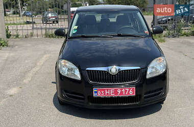 Универсал Skoda Fabia 2010 в 