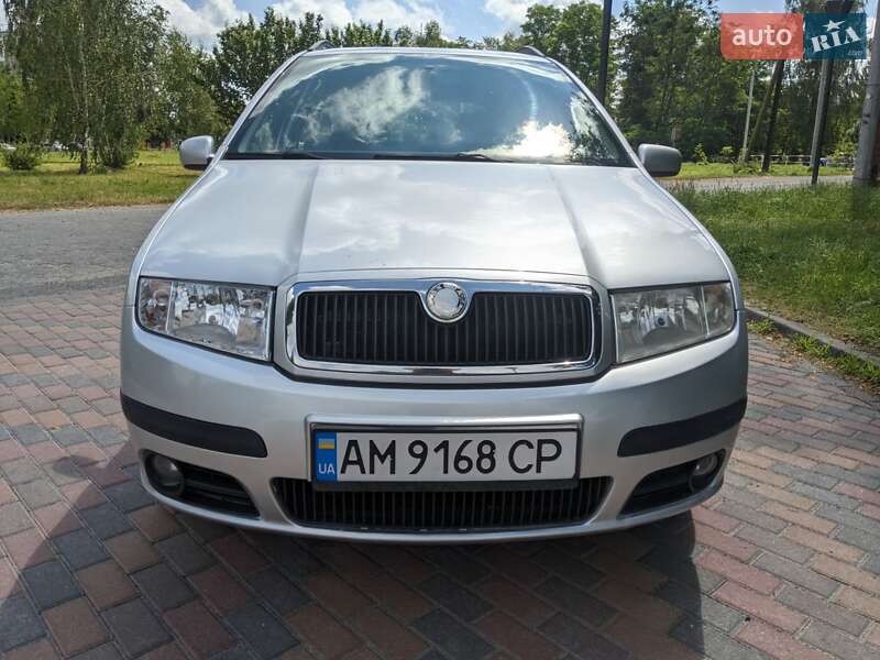 Универсал Skoda Fabia 2008 в Звягеле