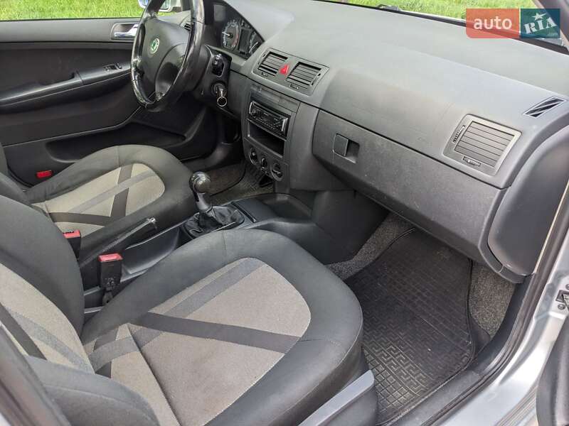 Универсал Skoda Fabia 2008 в Звягеле