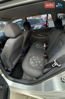 Универсал Skoda Fabia 2003 в 