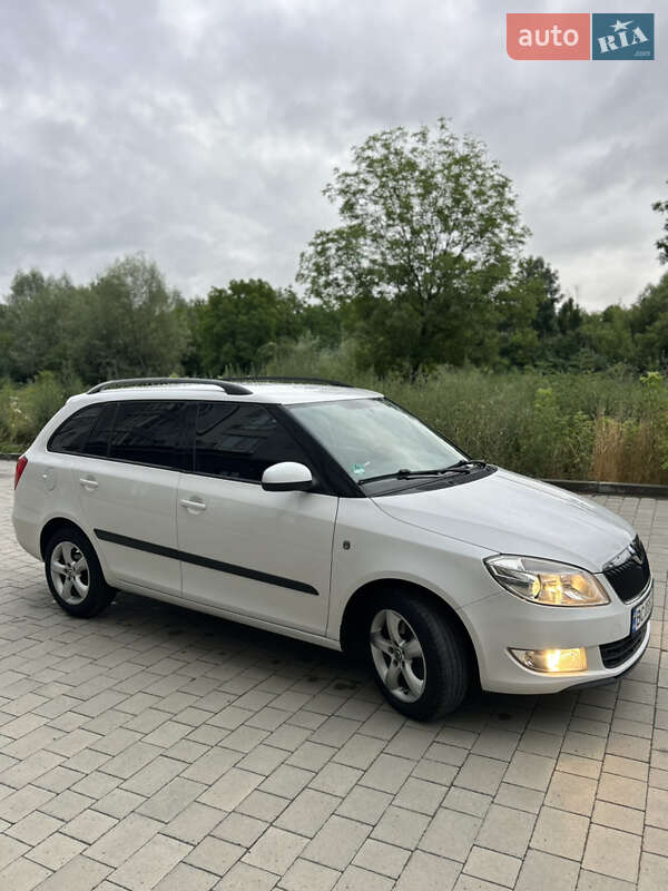 Универсал Skoda Fabia 2010 в Ивано-Франковске